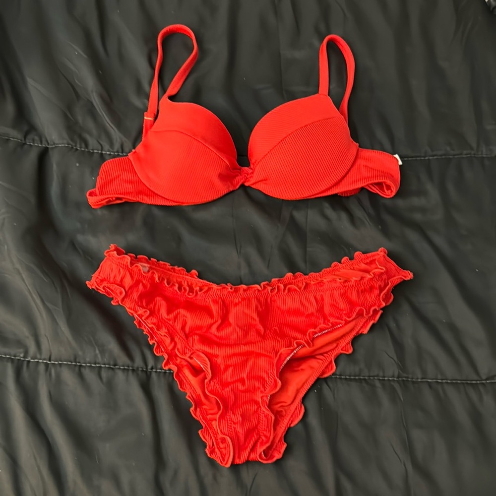 Victoria’s Secret red bikini w/ bottoms! 32A top and S bottoms